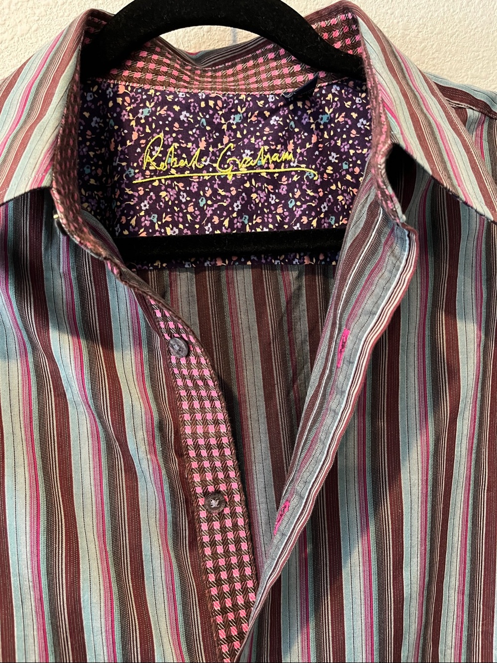 Robert Graham Men’s Multistripe Button-Down Shirt in Burgundy, Teal & Gray
Sz XL